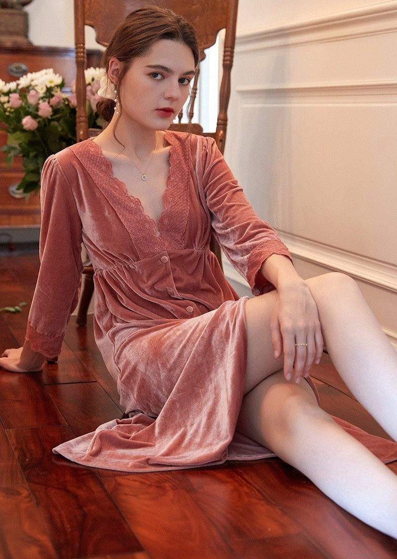 Rose Vintage Nightgown Diosa Divina 